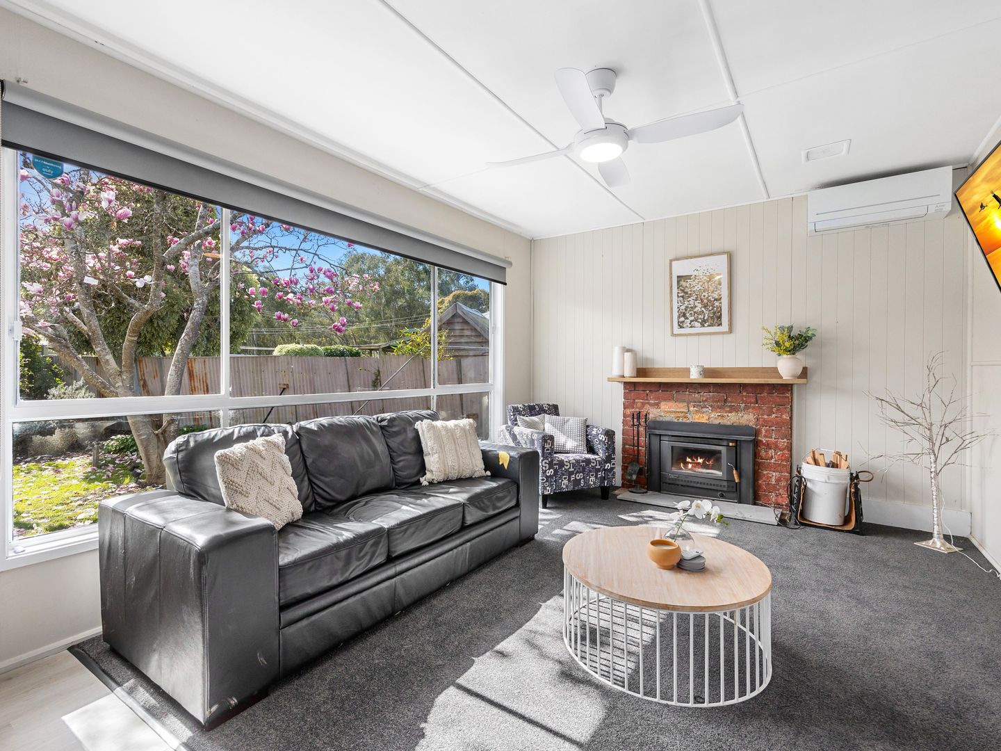 1 Twenty First Street, Eildon VIC 3713, Image 2