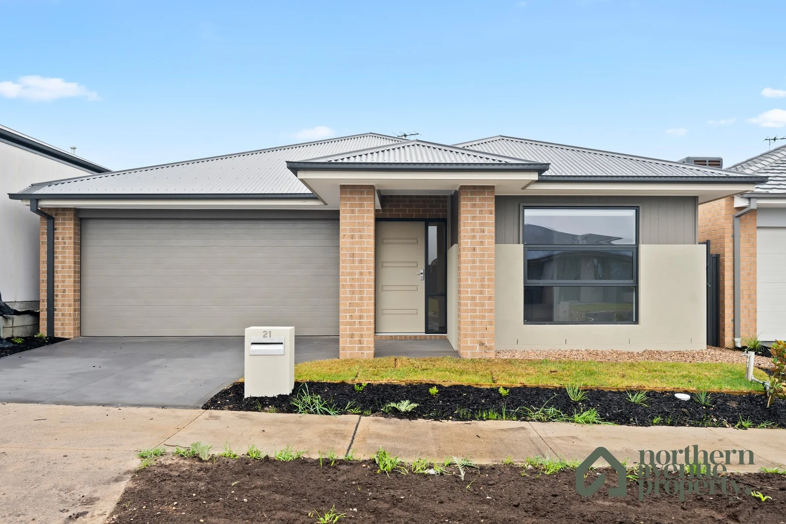 21 Rivulet St, Sunbury VIC 3429
