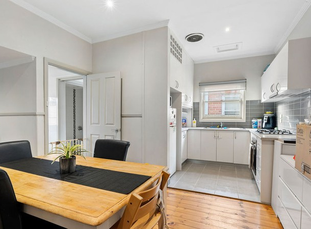 32 Salisbury Avenue, Newington VIC 3350