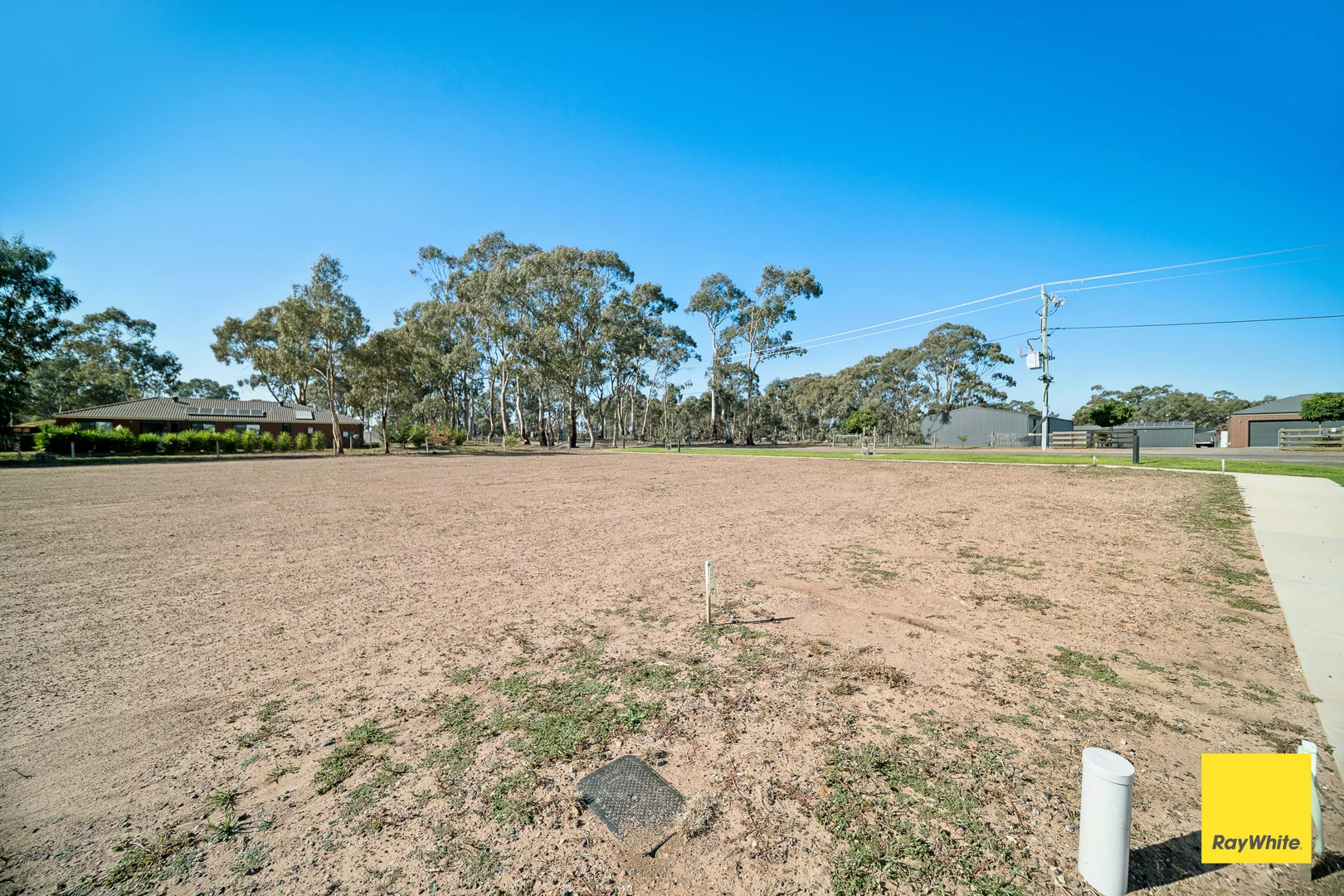 Additional image 3 of 2 Wallawa Place, Huntly VIC 3551