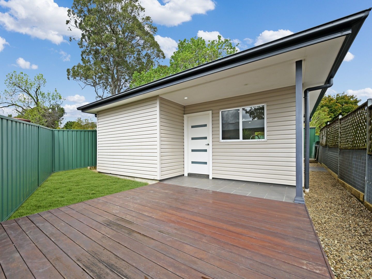 2 bedrooms House in 4A Hills Avenue EPPING NSW, 2121