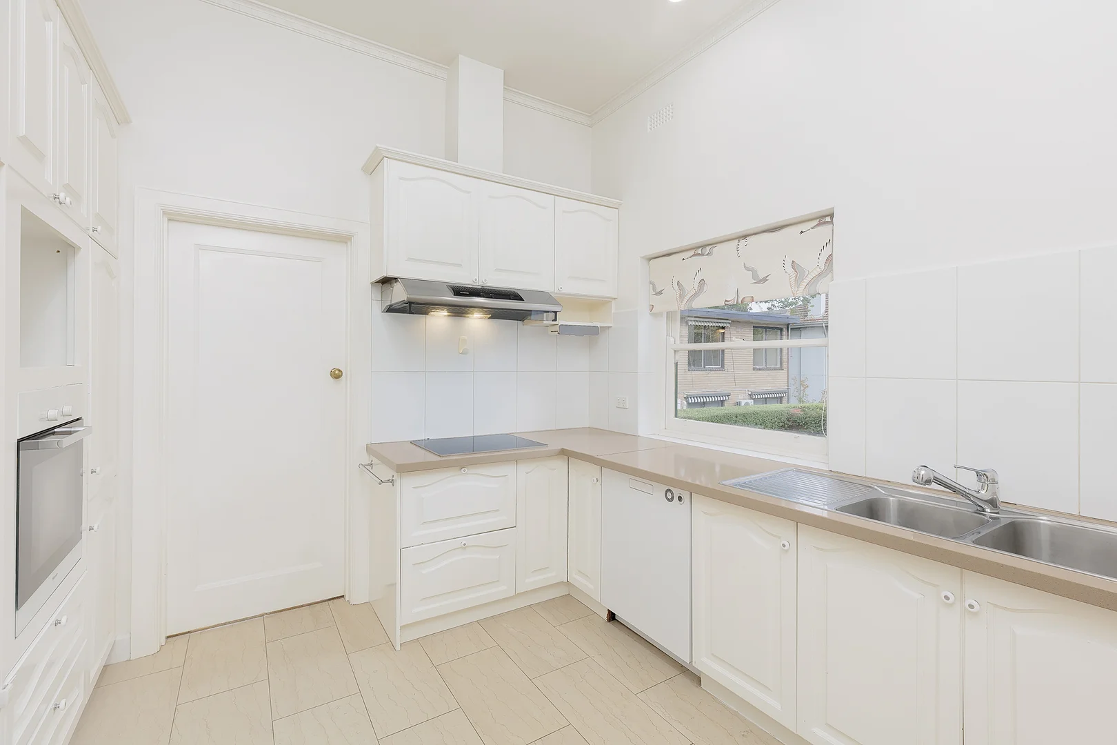 Additional image 3 of 6/340 Cotham Road, Kew VIC 3101