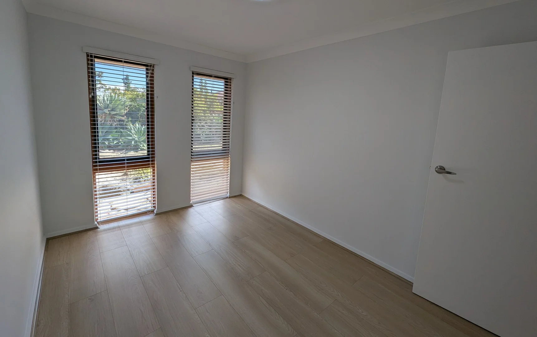 Additional image 12 of 234 Riseley Street, Booragoon WA 6154