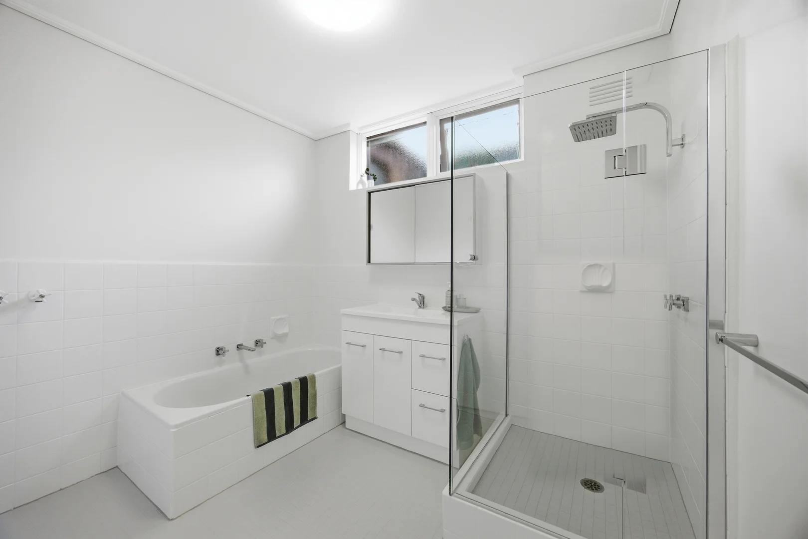 Additional image 7 of 10/29 Upton Road, Windsor VIC 3181