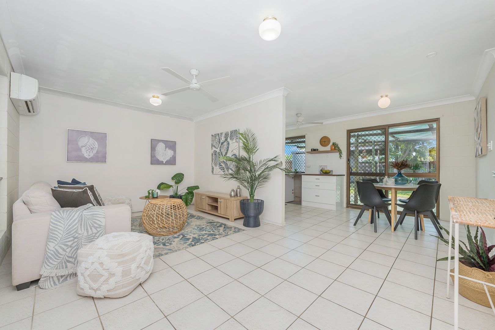 33 Pepperwood Street, Deeragun QLD 4818, Image 2