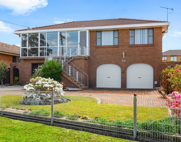 50 Lakeside Drive, Kanahooka NSW 2530