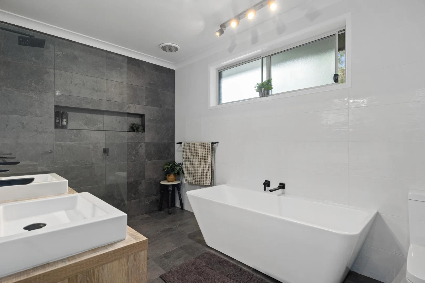 Additional image 10 of 2 Wattlevale Place, Ulladulla NSW 2539