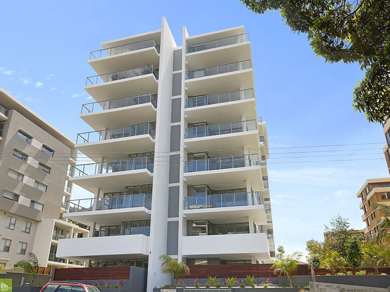 2 bedrooms Apartment / Unit / Flat in 204/28 Church St WOLLONGONG NSW, 2500