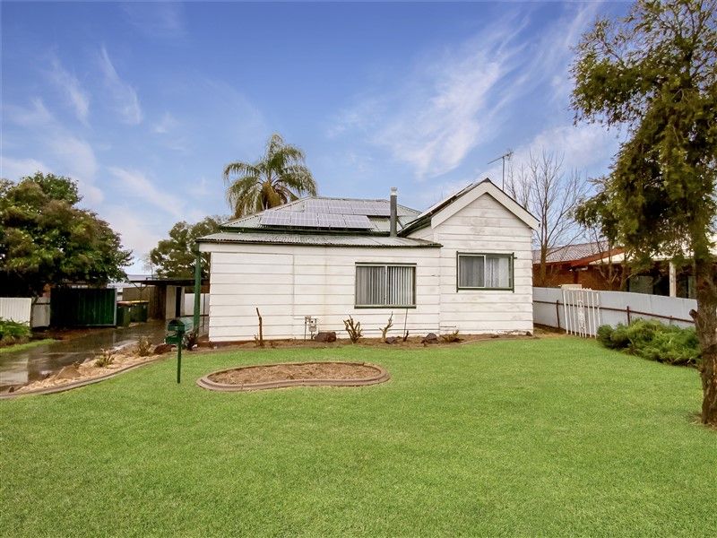 3 Honeysuckle Street, Forbes NSW 2871, Image 0