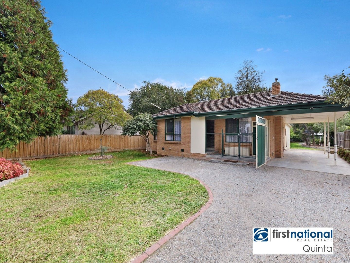 3 bedrooms House in 397 Mt Dandenong Road CROYDON VIC, 3136