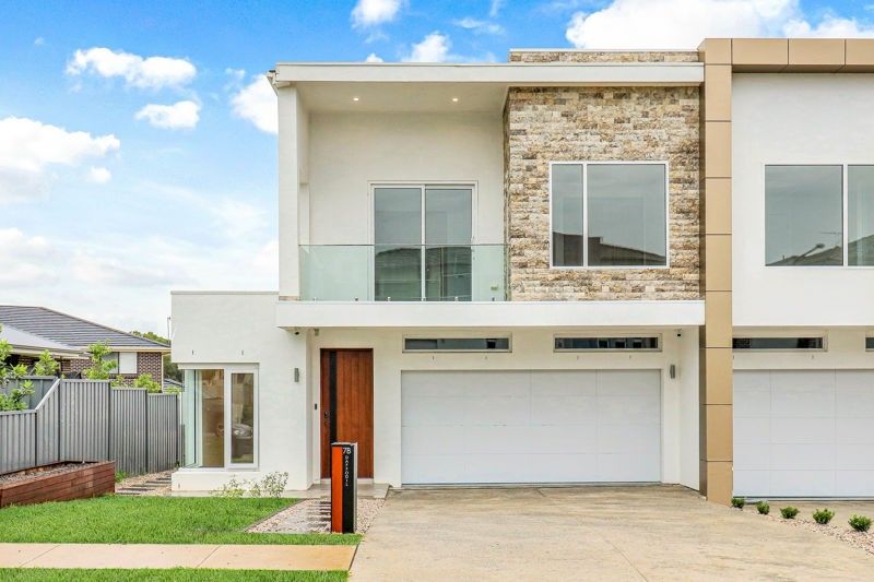 3 bedrooms Duplex in 7B Daffodil Crescent KELLYVILLE NSW, 2155