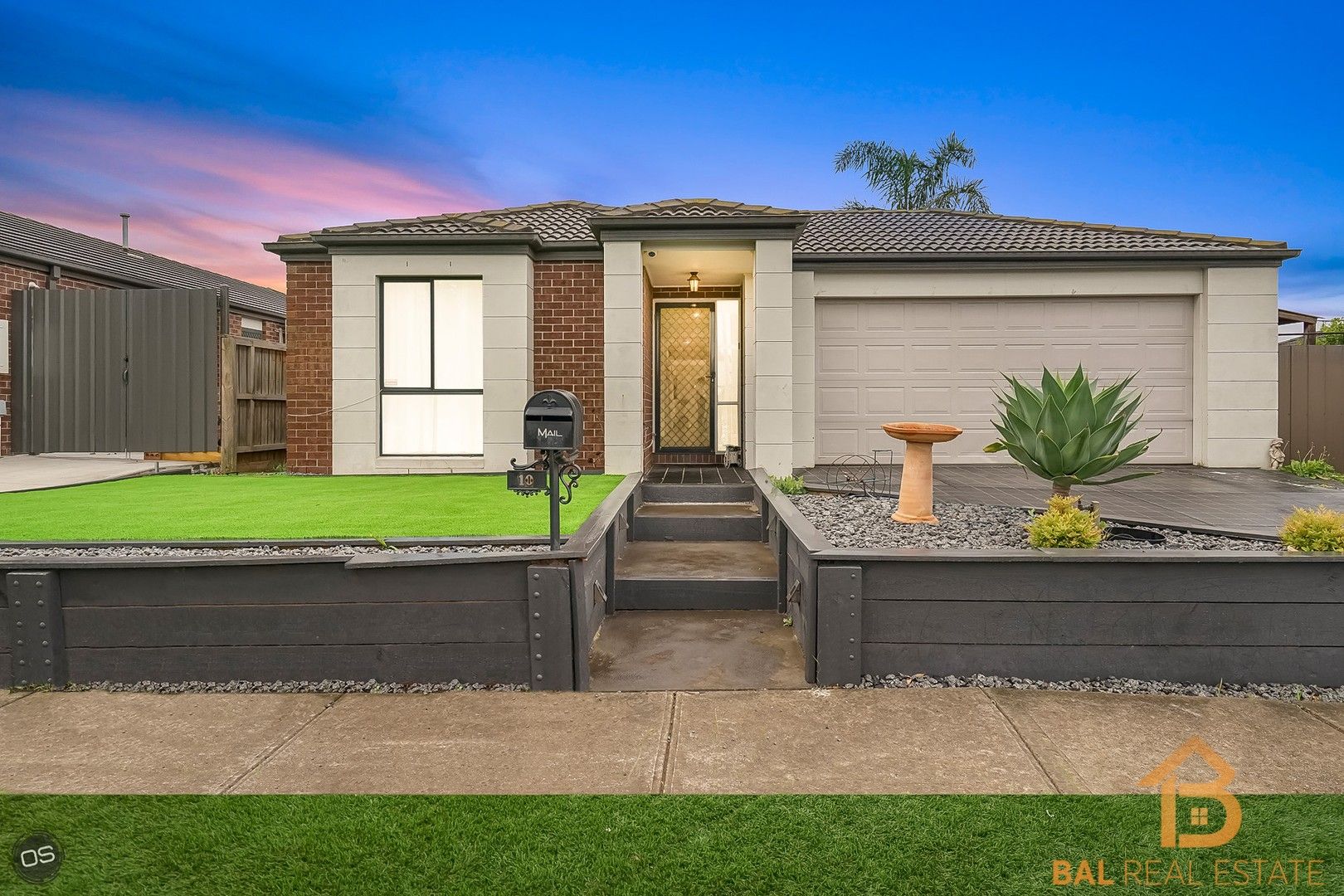 4 bedrooms House in 10 Storkbill Road WYNDHAM VALE VIC, 3024