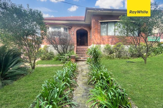 Picture of 19 Pittwater Road, GLADESVILLE NSW 2111