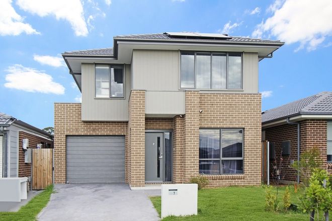 Picture of 7 Parade Road, LEPPINGTON NSW 2179