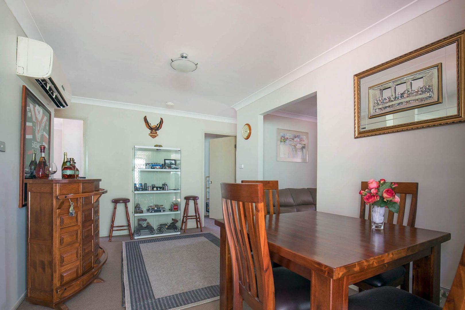 8 Petunia Place, Macquarie Fields NSW 2564, Image 2