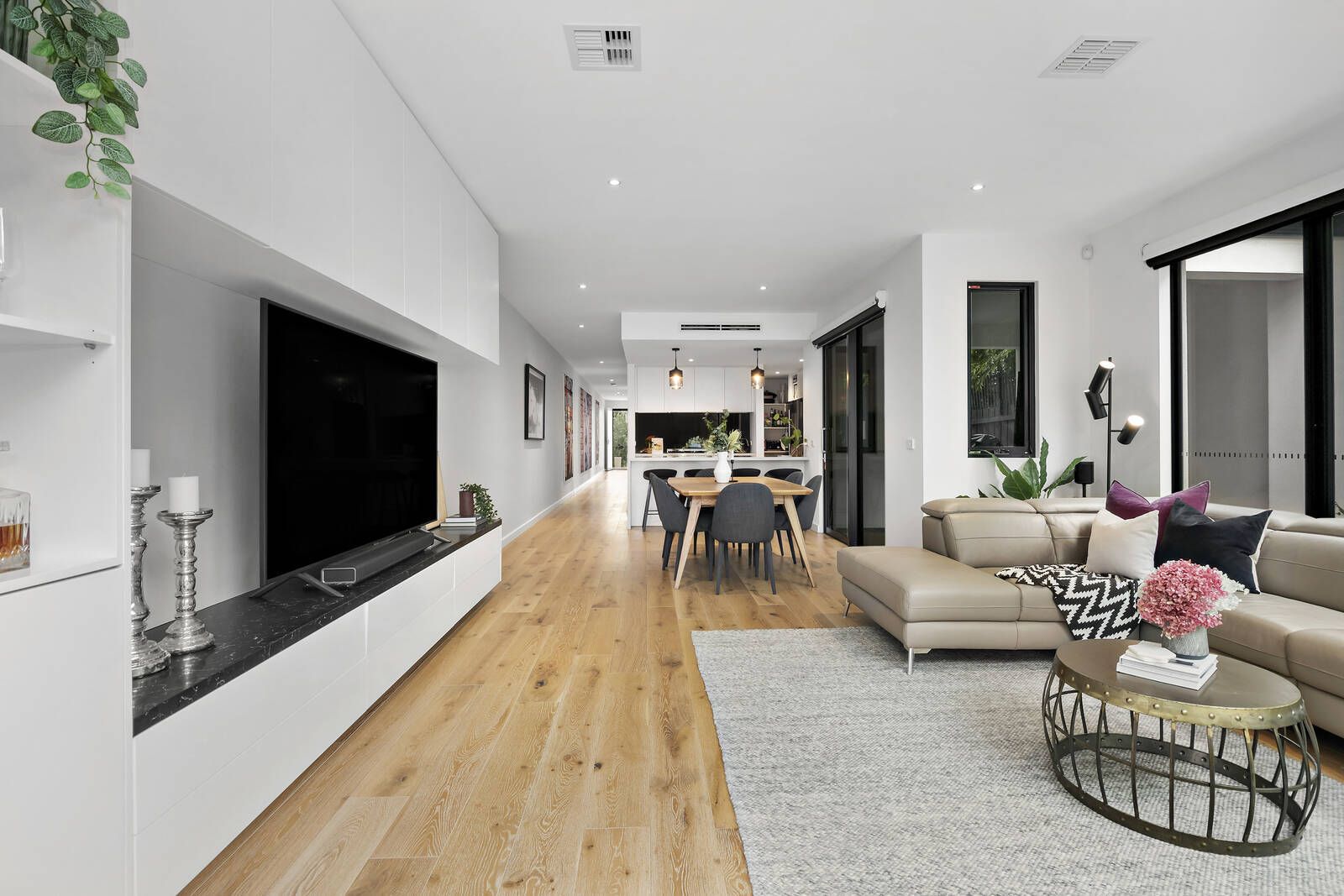 70B Ludstone Street, Hampton VIC 3188, Image 2