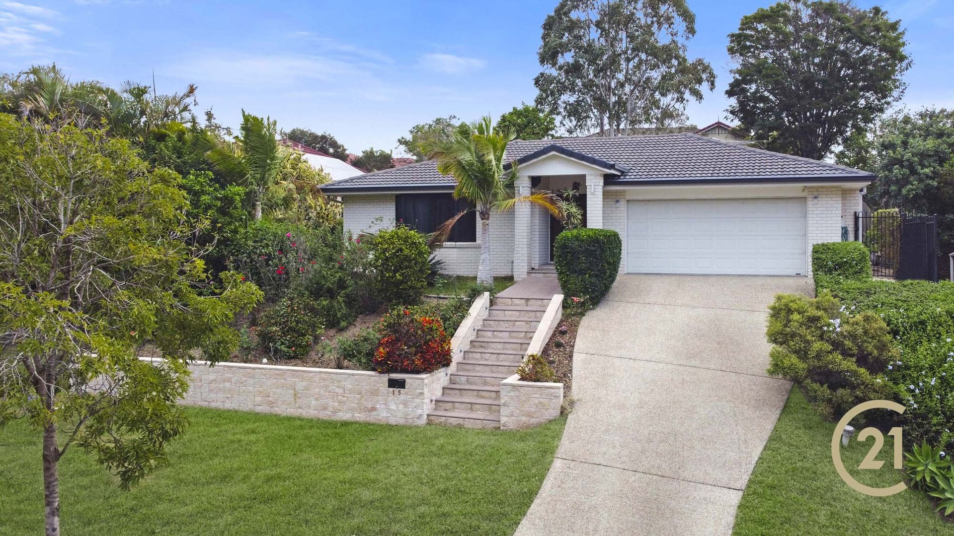 Sold 15 O'quinn Road, Upper Kedron QLD 4055 on 03 Nov 2023 - 2018819230 ...