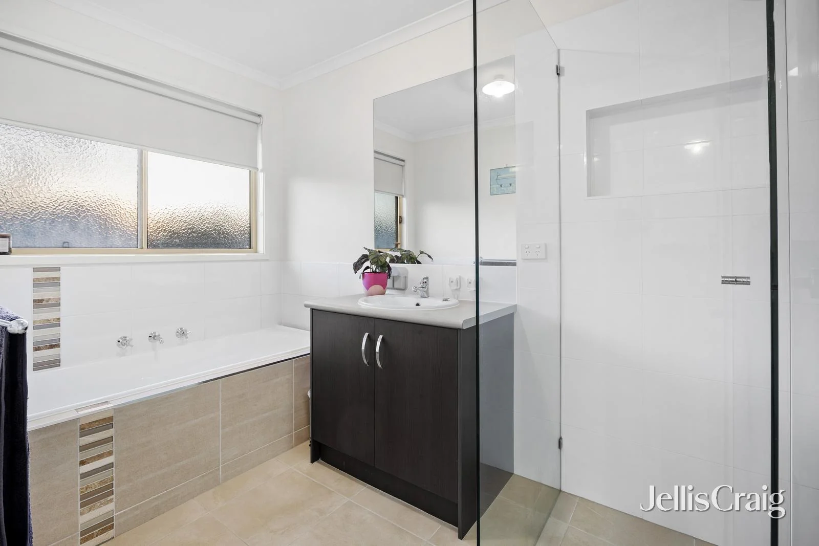 Additional image 15 of 1/33 Orchard Grove, Tyabb VIC 3913