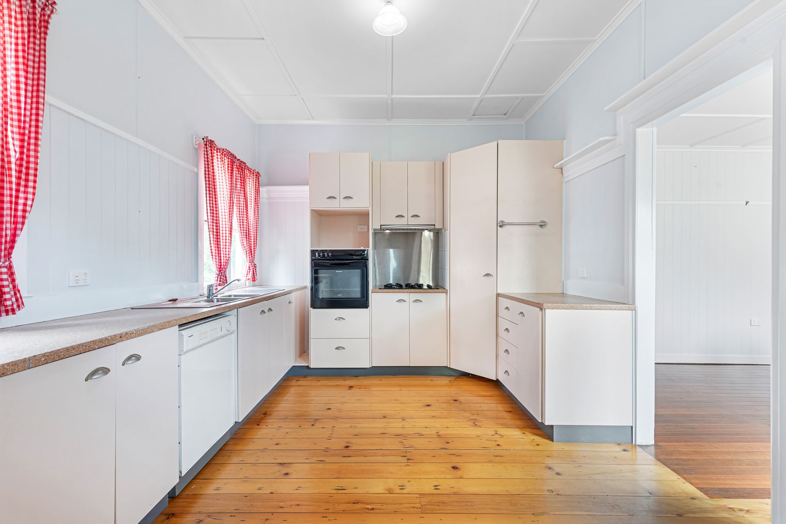 65 Herries Street, East Toowoomba QLD 4350 House For Rent 480 Domain