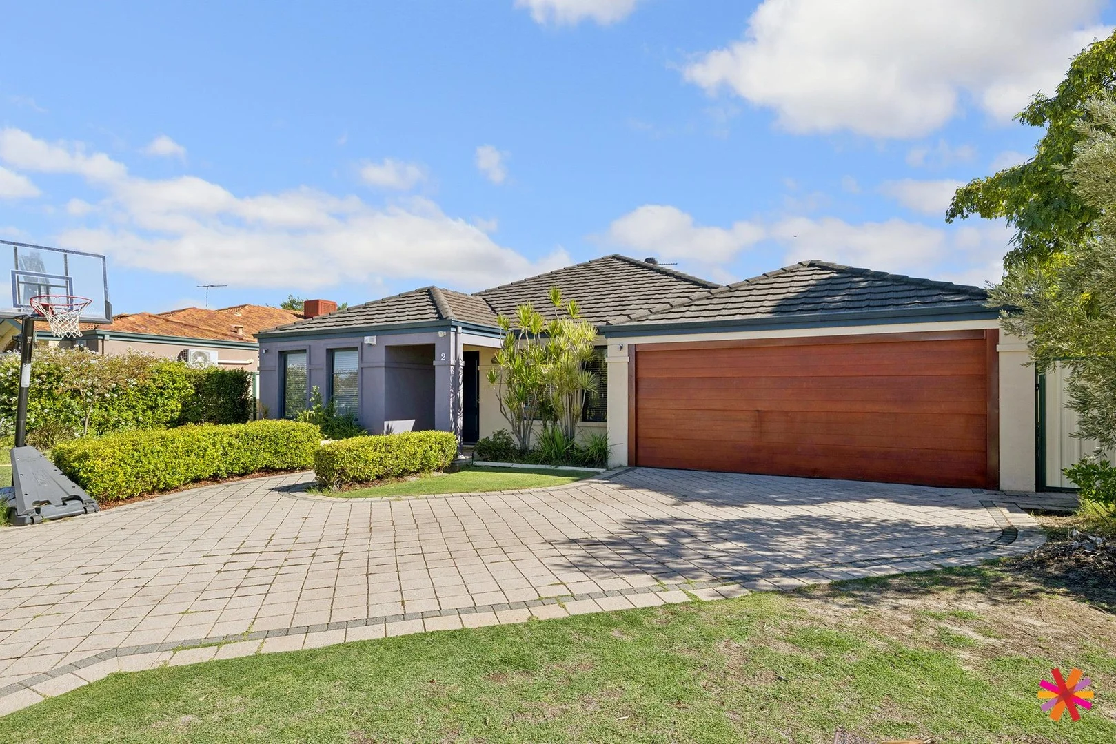 Primary image of 2 Levens Court, Success WA 6164