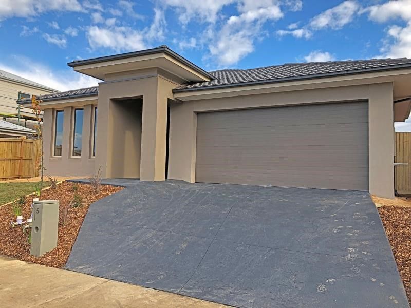 5 Lodge Place, Armstrong Creek VIC 3217, Image 0