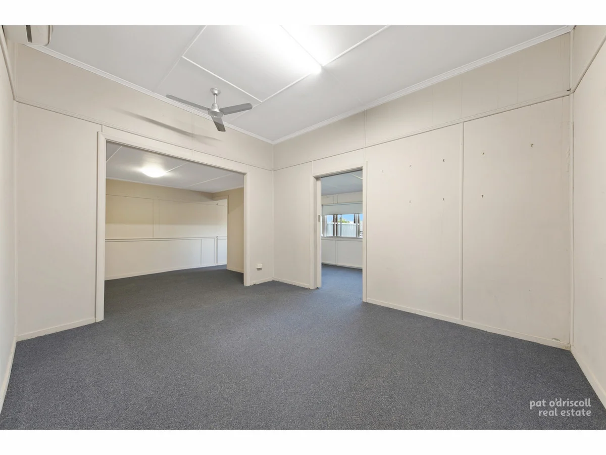 Additional image 6 of Upstairs/22 Upper Dawson Road, Allenstown QLD 4700