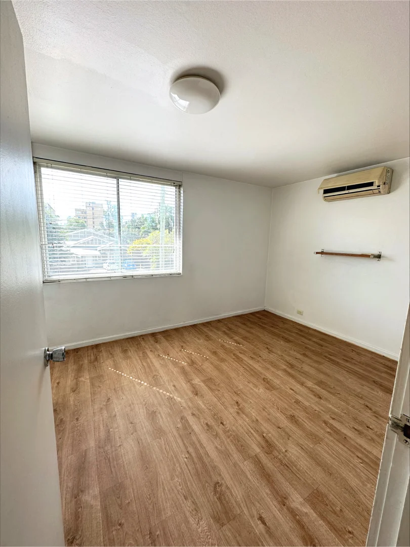 Additional image 6 of 1/5 Sir Fred Schonell Drive, St Lucia QLD 4067