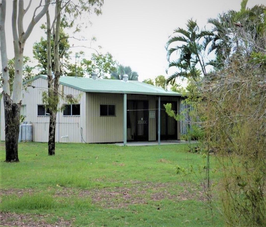 11 PARADISE PALM DRIVE, Tully Heads QLD 4854, Image 2