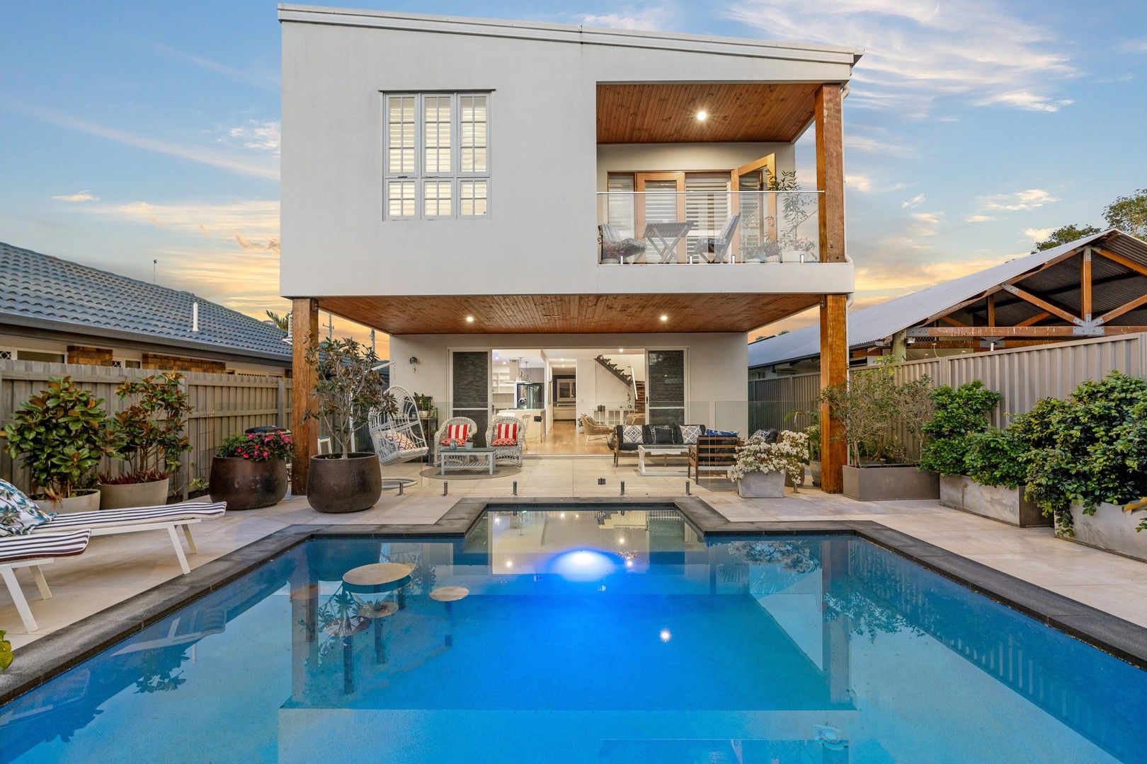 5 bedrooms House in 125 Nobby Parade MIAMI QLD, 4220