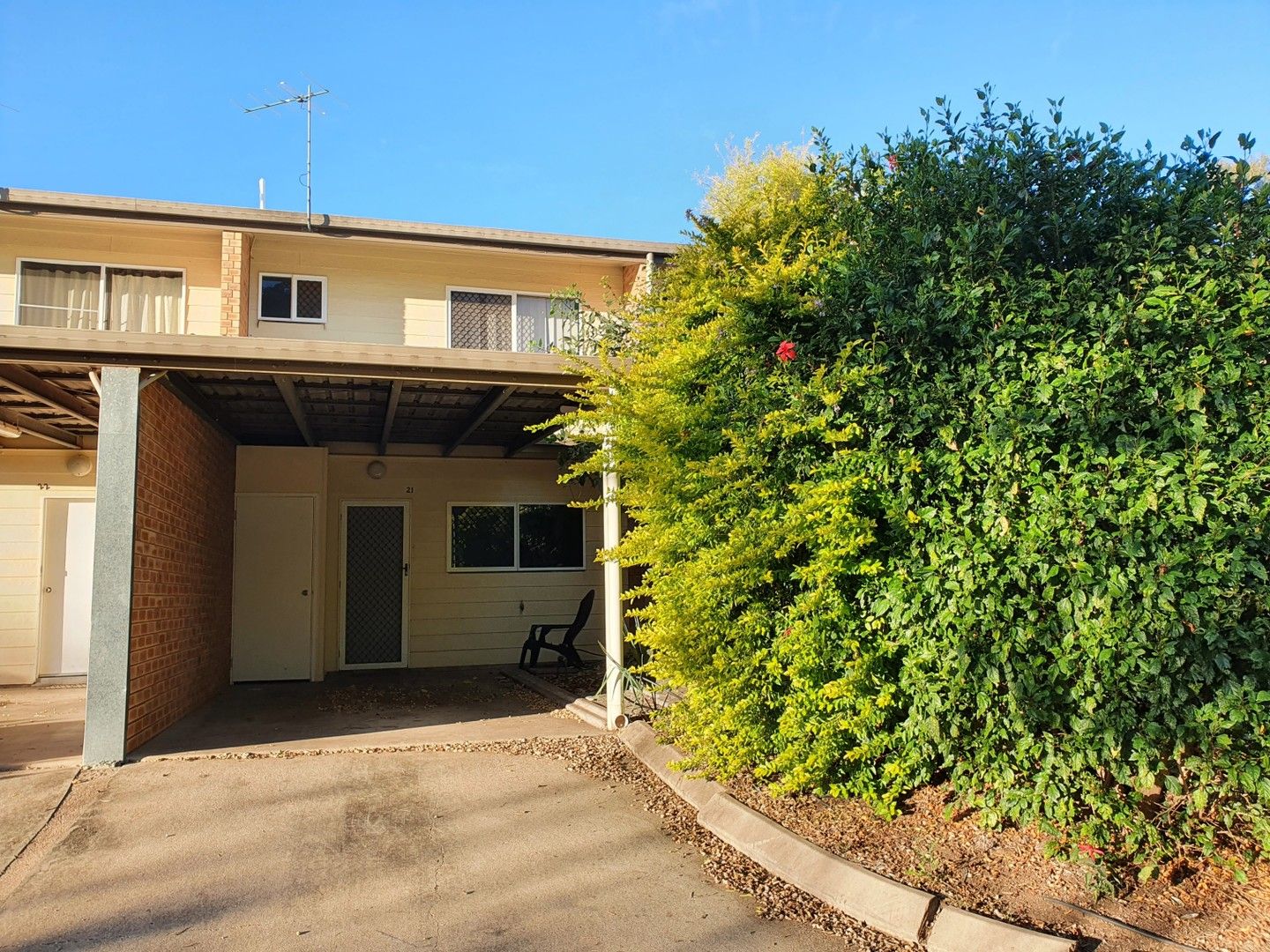 2 bedrooms Apartment / Unit / Flat in  EMERALD QLD, 4720