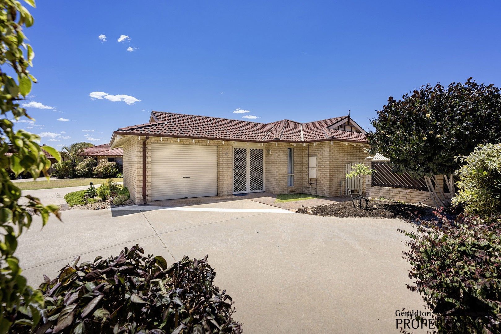 8/11 Cripps Way, Mount Tarcoola WA 6530, Image 0