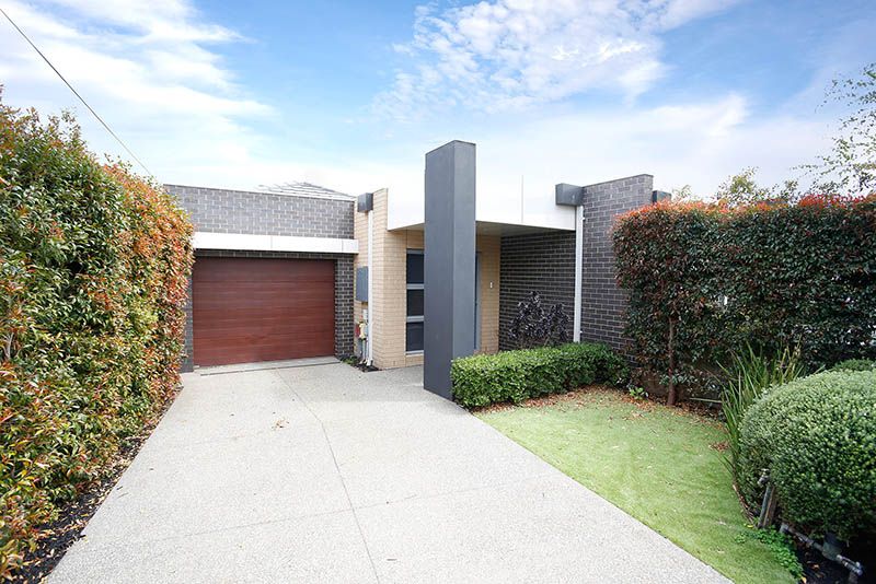 29 McNamara Avenue, Airport West VIC 3042, Image 0