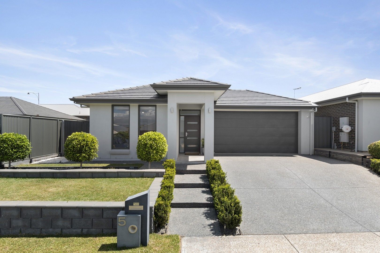 4 bedrooms House in 5 Aqua Place MOANA SA, 5169