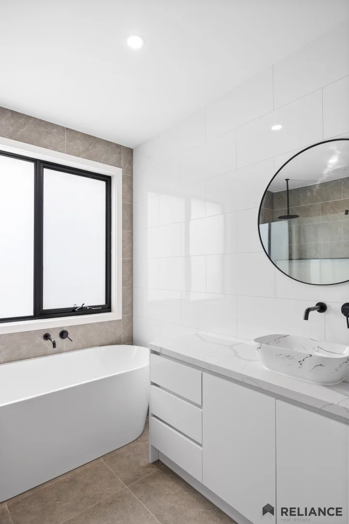 Additional image 20 of 10 Ginger Crescent, Mickleham VIC 3064