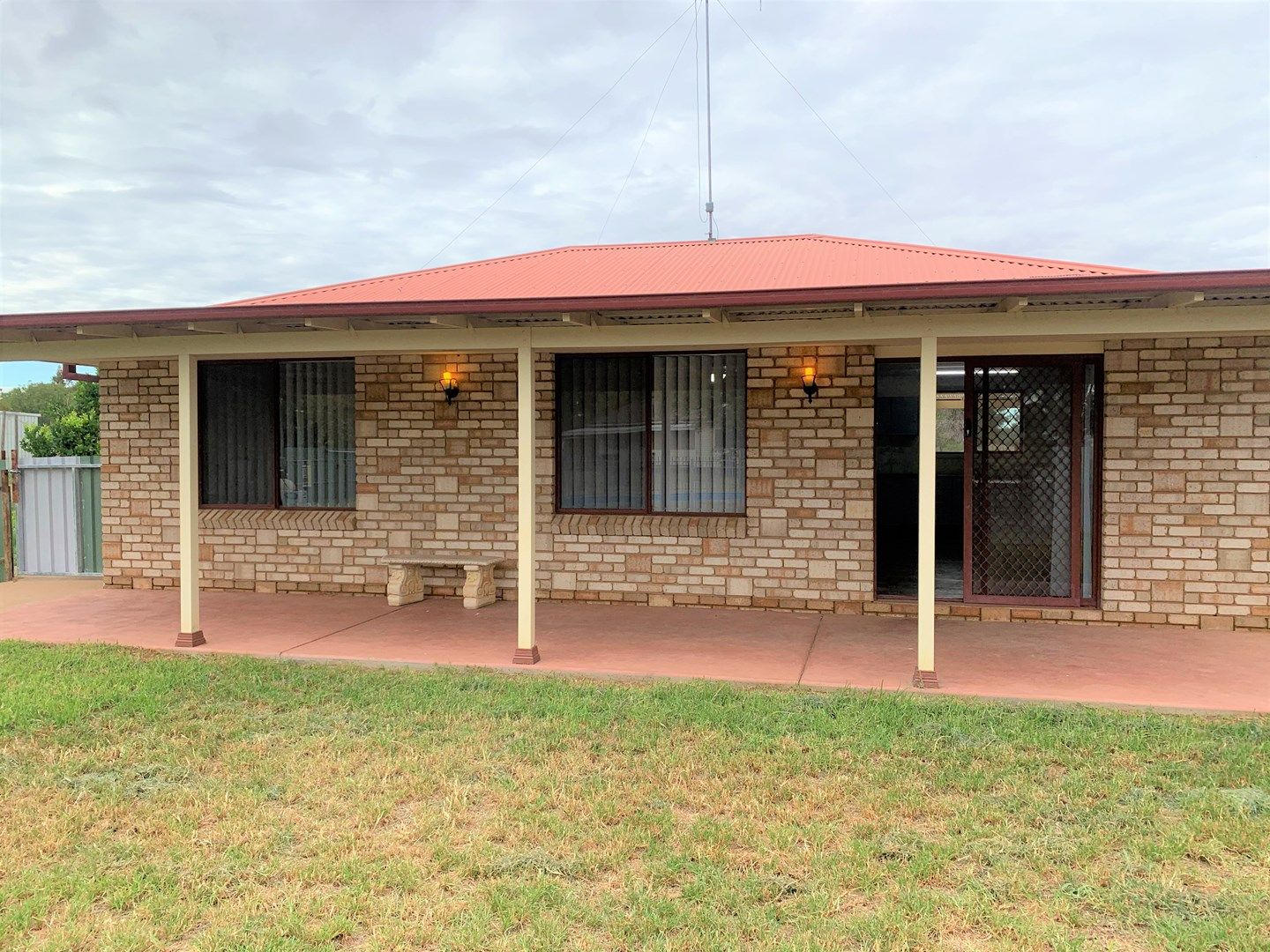2 bedrooms House in 23a Kelly Road PARKES NSW, 2870