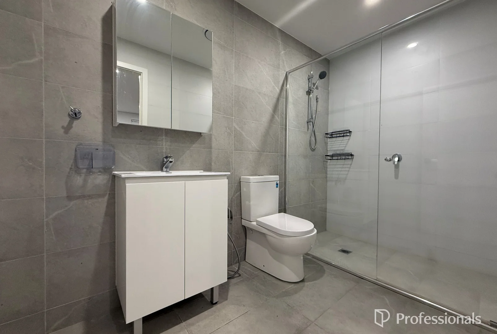 Additional image 7 of 21/30 Isabella Crescent, Glenfield NSW 2167