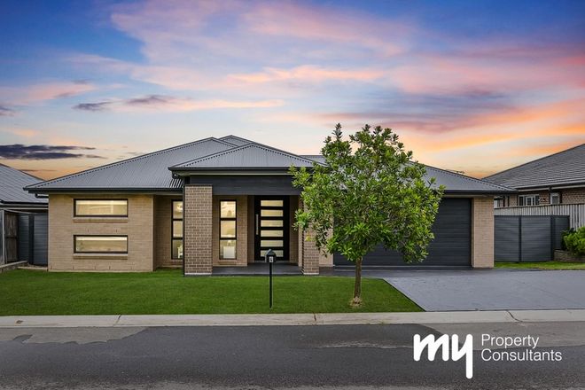 Picture of 4 Caley Street, THE OAKS NSW 2570