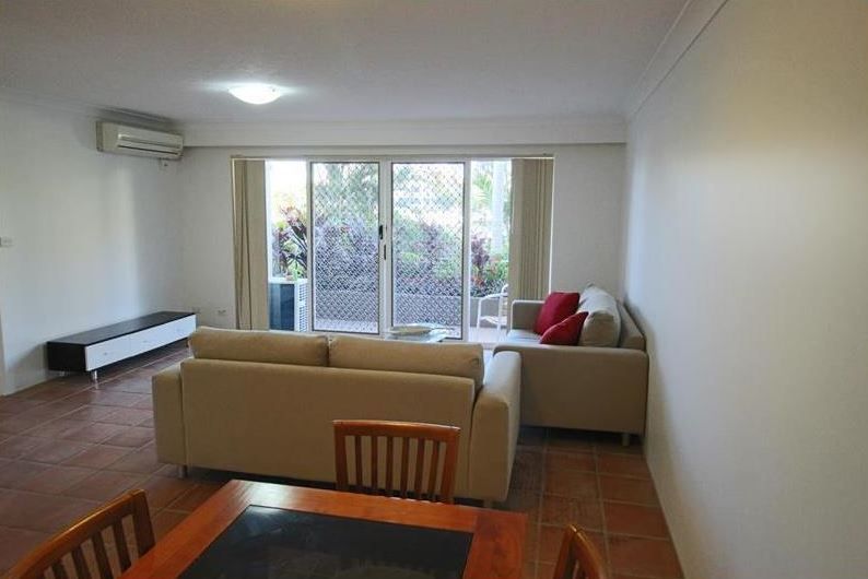 12/22 Jennifer Ave, Runaway Bay QLD 4216, Image 2