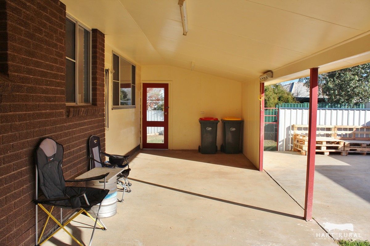 9 Merindah Avenue, Manilla NSW 2346, Image 2