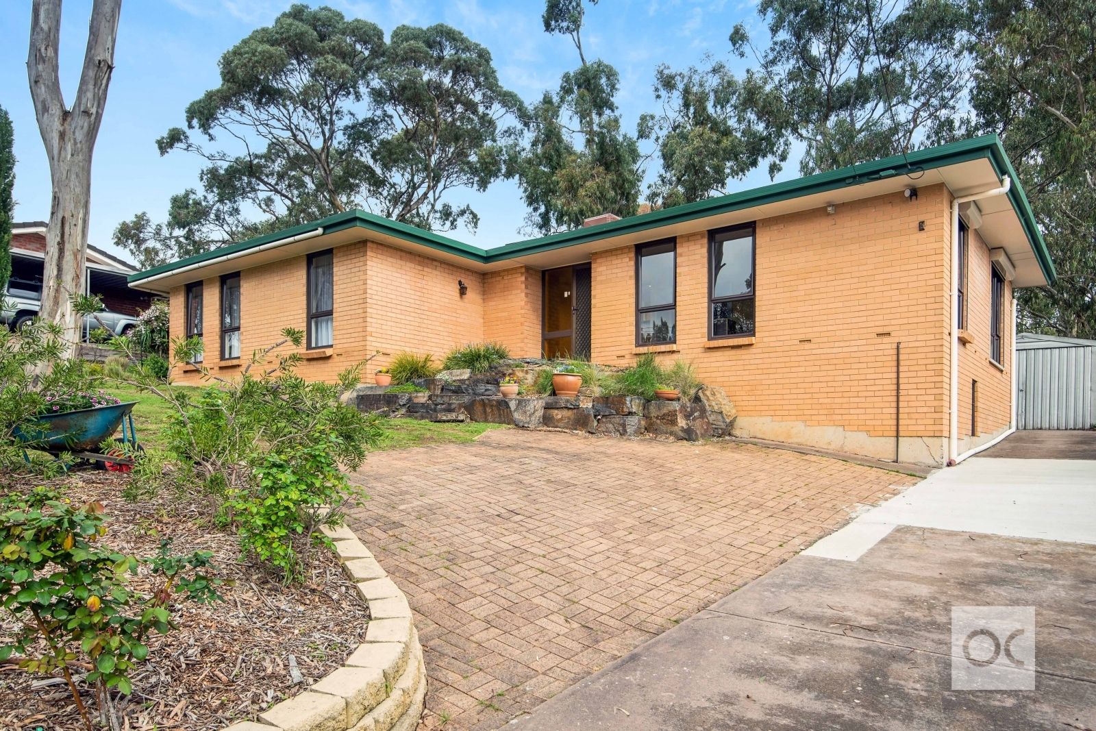 4 bedrooms House in 6 Scherer Avenue COROMANDEL VALLEY SA, 5051