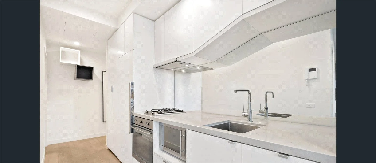 Additional image 10 of 2205/327 La Trobe Street, Melbourne VIC 3000