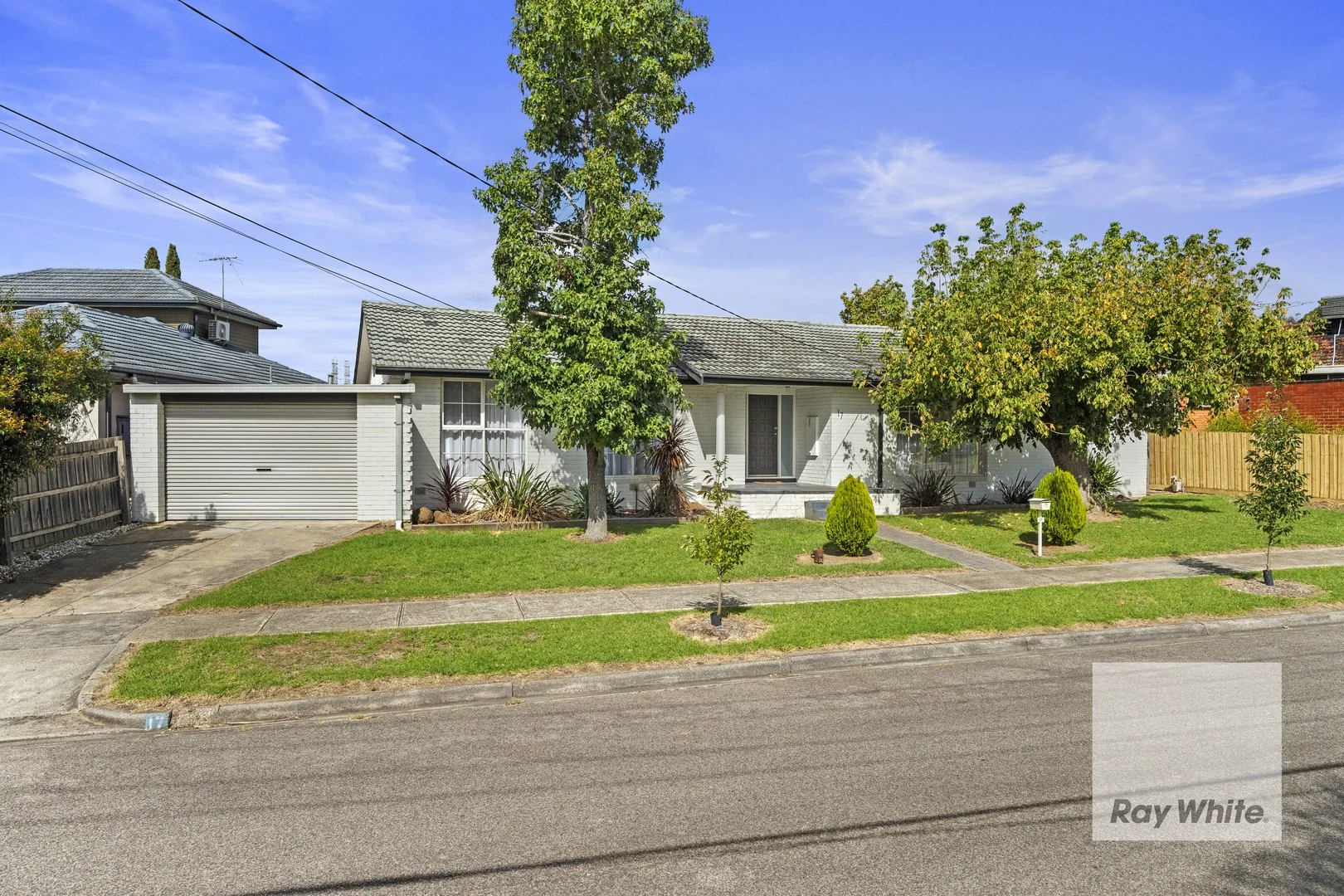 Primary image of 17 Cambridge Way, Bundoora VIC 3083