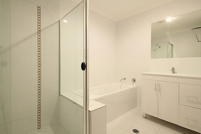 3 bedrooms Semi-Detached in 1/8 Jive Street CABOOLTURE QLD, 4510