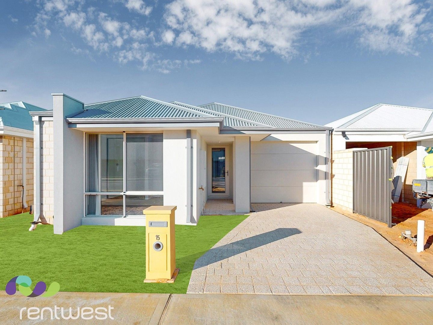 4 bedrooms House in 15 Sierra Parade BALDIVIS WA, 6171