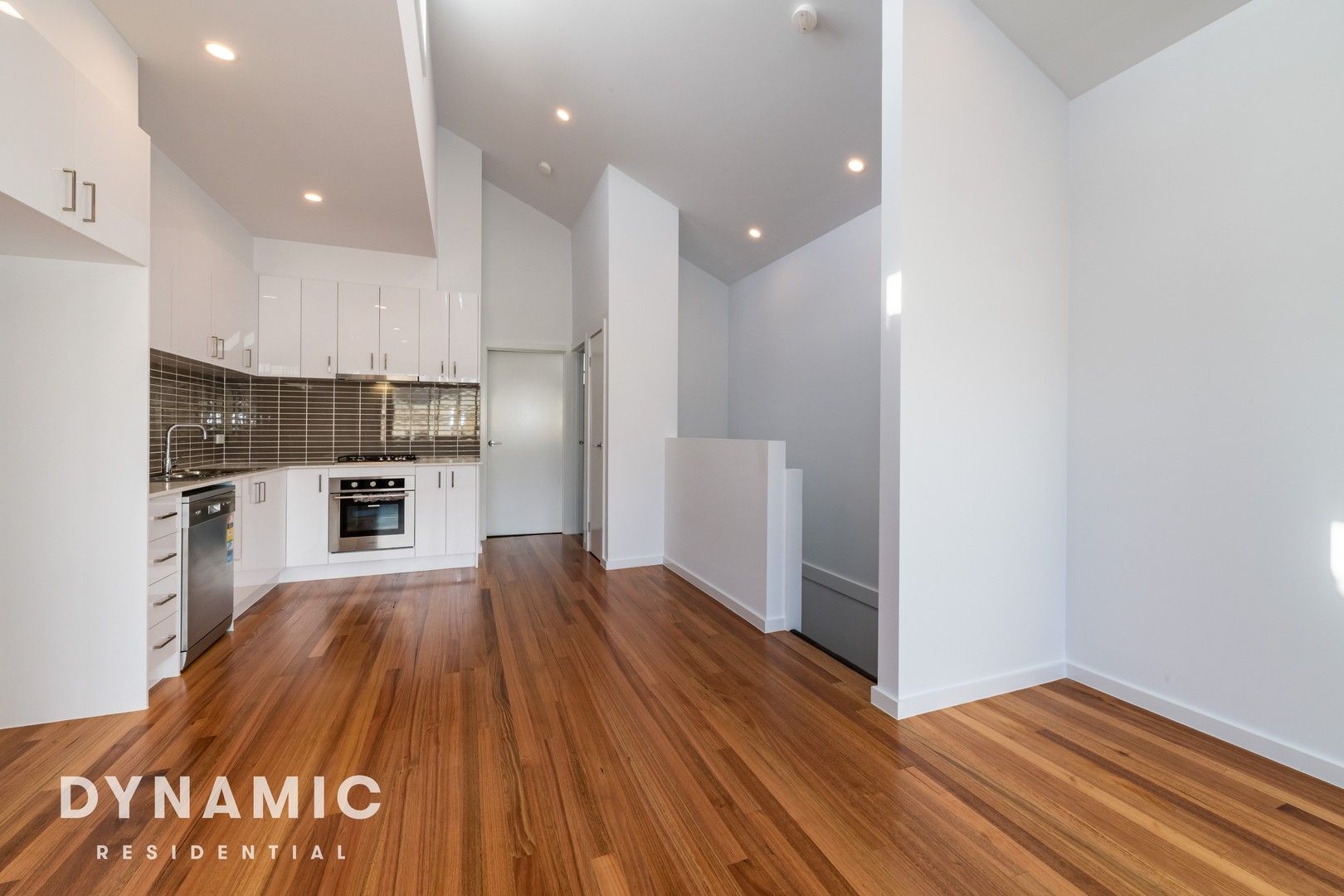 2 bedrooms Townhouse in 2/181-183 Buckley Street ESSENDON VIC, 3040
