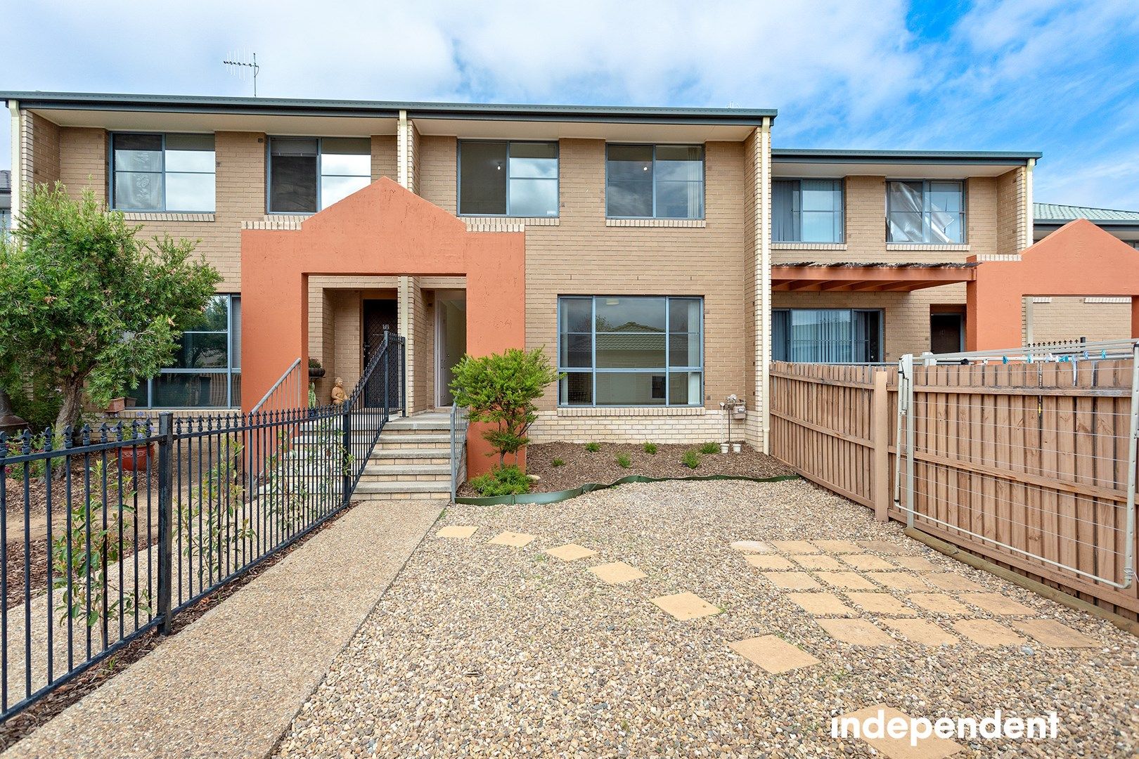 13/15 Wanliss Street, Latham ACT 2615, Image 0