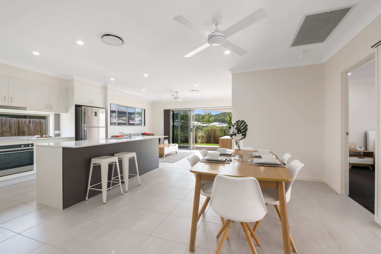 14 Agnes Place, Bli Bli QLD 4560, Image 0