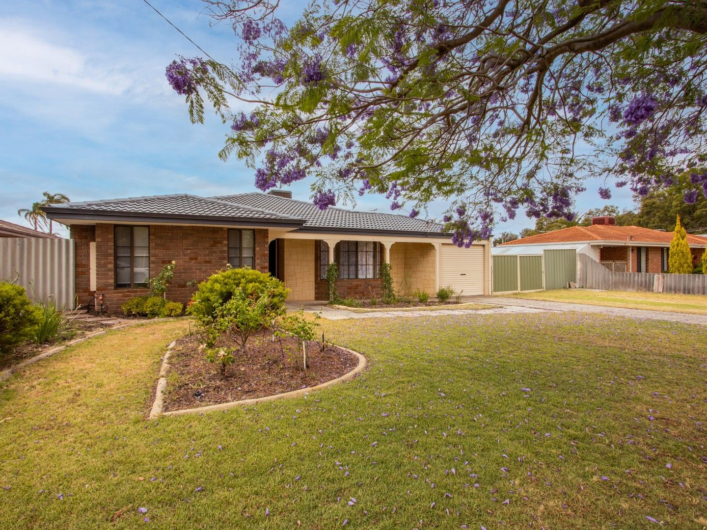 16 Hannan Place, Huntingdale WA 6110, Image 0