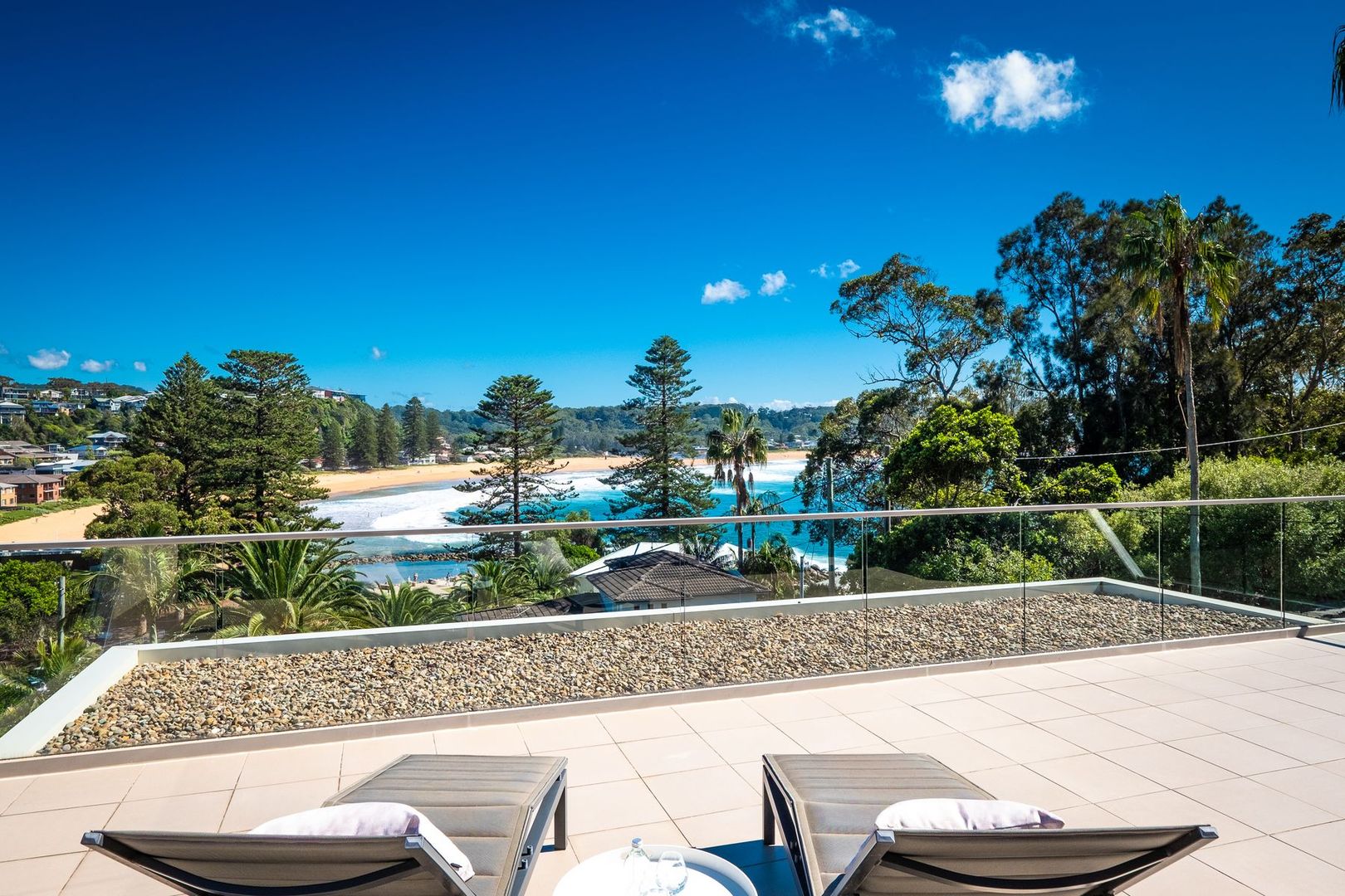 4/7 Cliff Avenue, Avoca Beach NSW 2251, Image 1