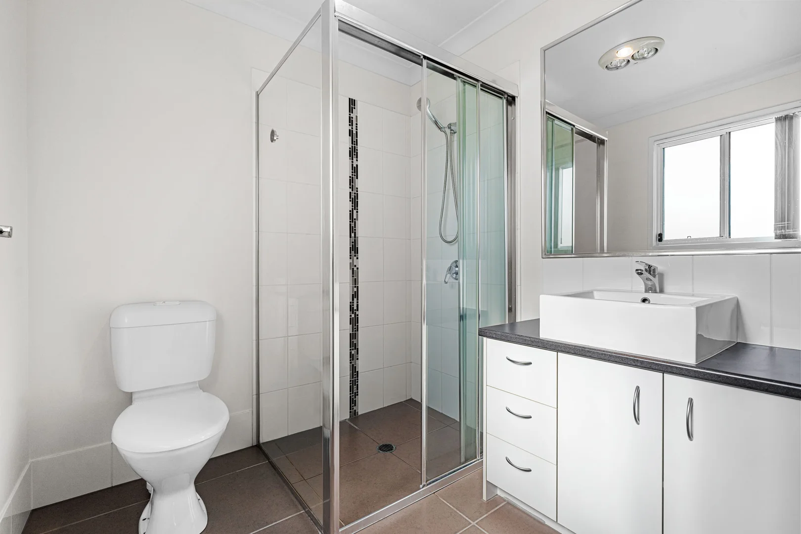 Additional image 6 of 2/39A Buderim Street, Manly QLD 4179